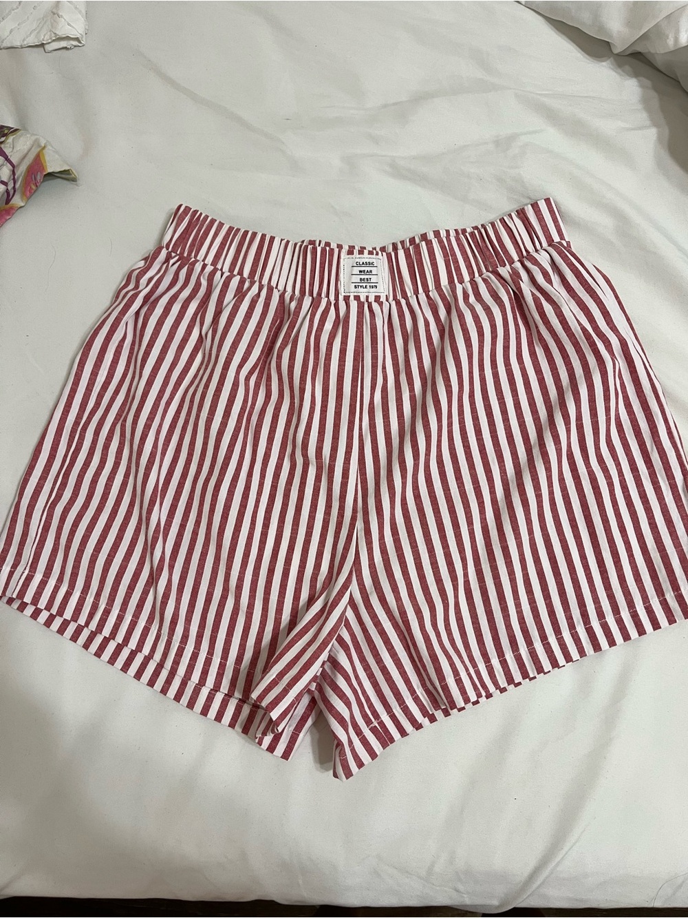 SHEIN Red & White Striped Elastic Waist Women’s Shorts